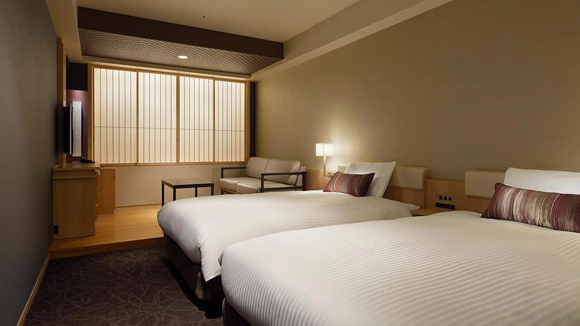 Mitsui Garden Hotel Kyoto Shinmachi Bettei 4*,  Japan